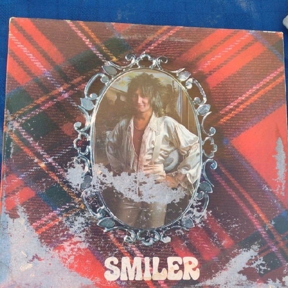 Rod Stewart Smiler Album with Red Plaid Cover - Picture 1 of 2